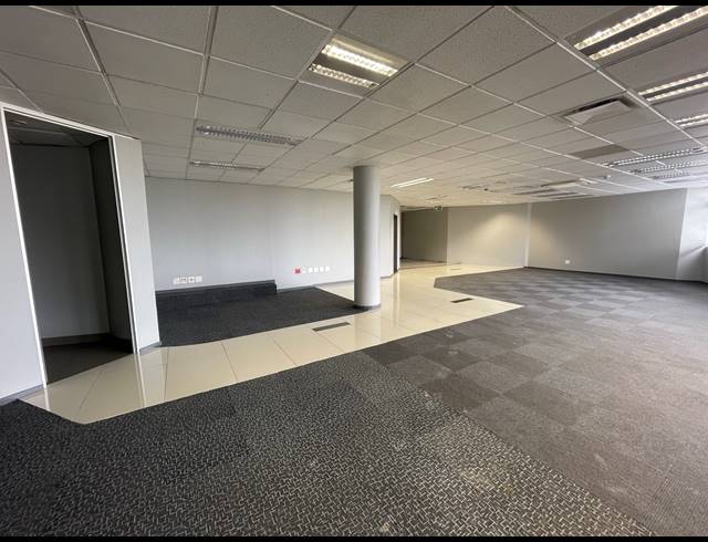 436M² OFFICE TO LET IN PARKTOWN